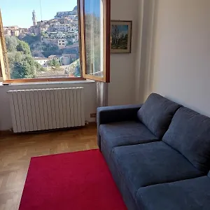 Apartment La Finestra Su, Siena