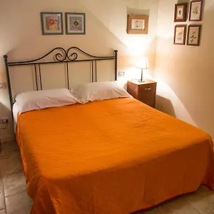  Alloggio per agriturismo Il Sambuco