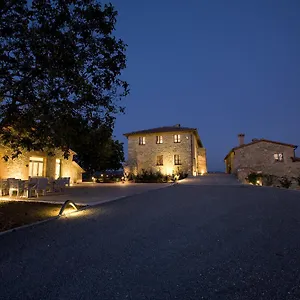 Vakantieboerderij Il Castagno Wine &, Siena