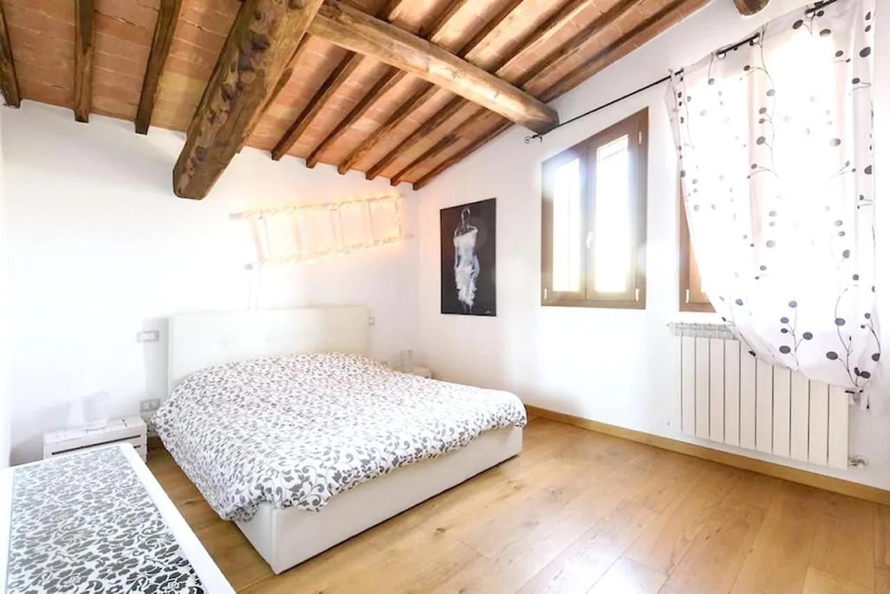 Charming Villa In Le Scotte With Private Pool Siena